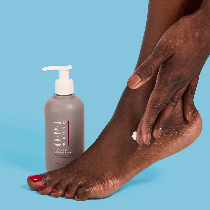 Moisture Mission Hand & Foot Cream - 250ml