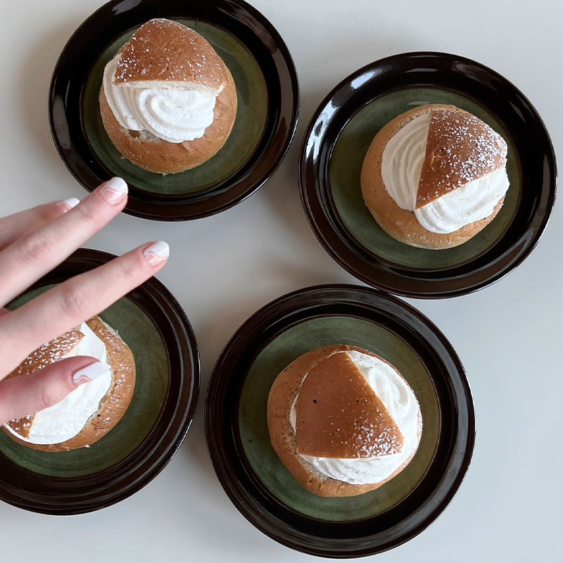 Hand Layers - French Swirl White