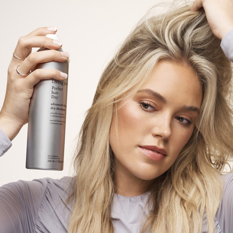Perfect Hair Day Advanced Clean Dry Shampoo - 198ml