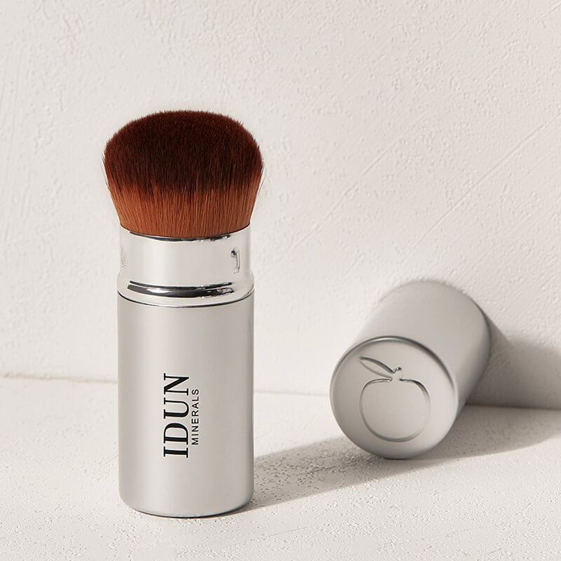 Retractable Kabuki Brush - 1 Stück