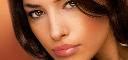 Wet and Dry Professional Make-up